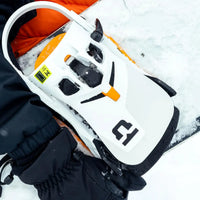 union atlas step on white orange